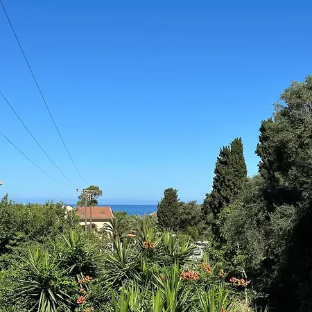 Almyra & Aparthotel 3*
