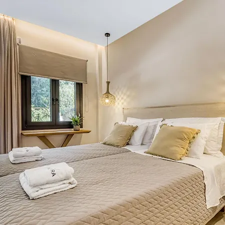 Aparthotel Almyra & 3*
