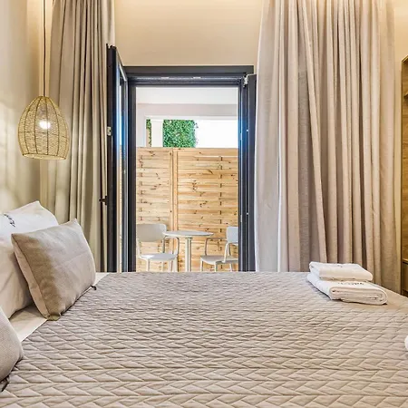 Lejlighedshotel Almyra & Agios Gordios (Corfu)
